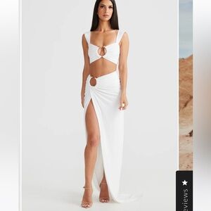 Elegant White Maxi Dress